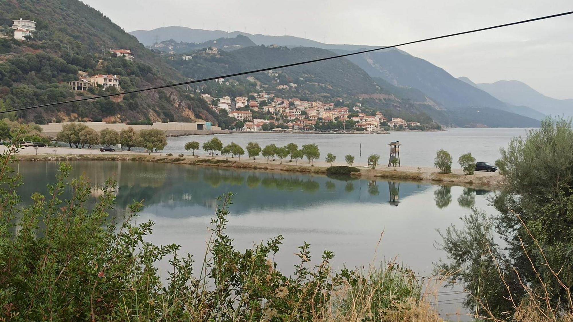 Nafpaktos Cottage By The Sea For Travelers And Dreamers! Екстериор снимка