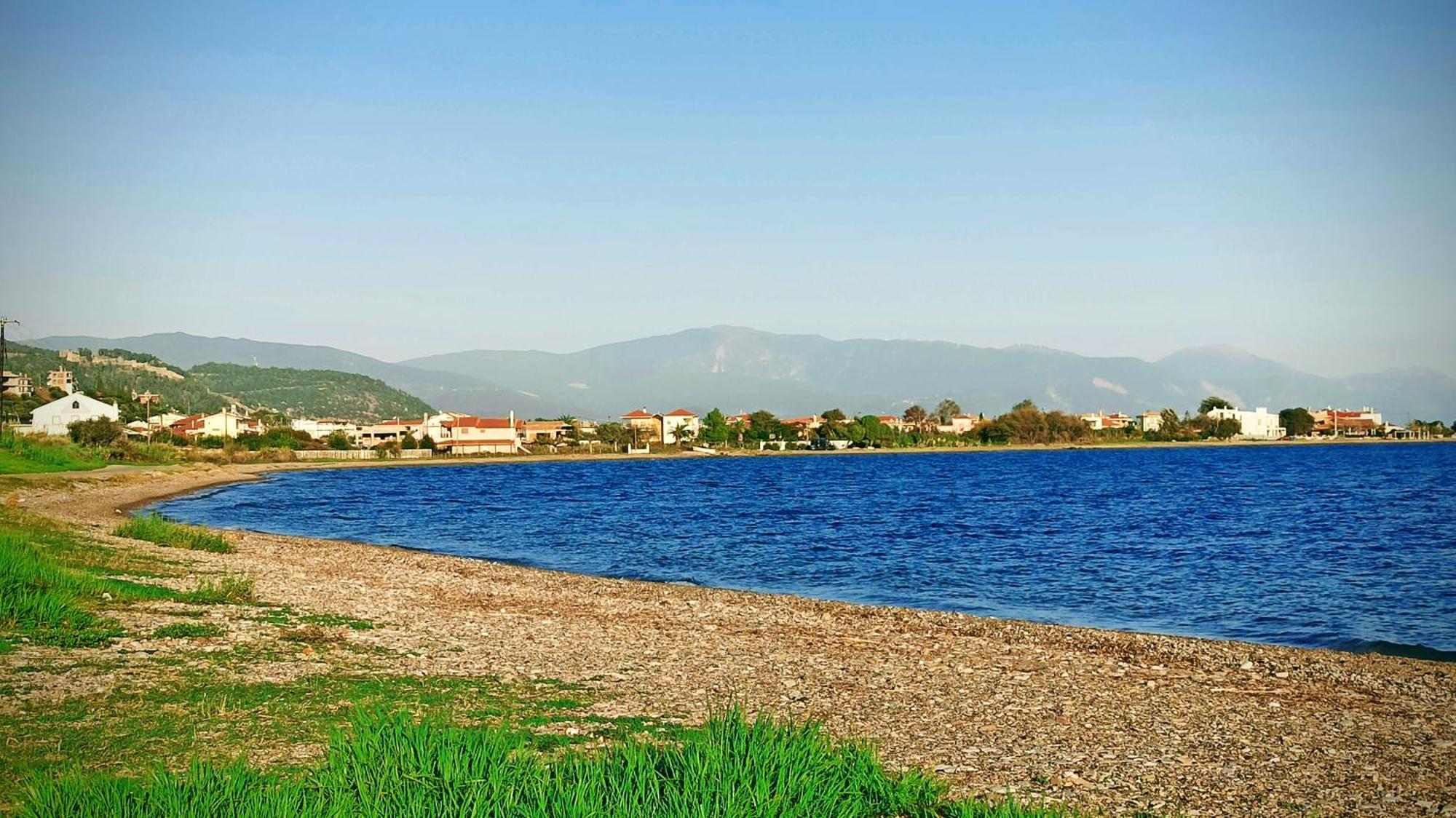 Nafpaktos Cottage By The Sea For Travelers And Dreamers! Екстериор снимка