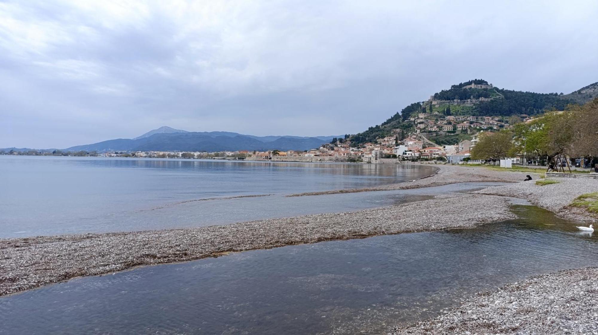 Nafpaktos Cottage By The Sea For Travelers And Dreamers! Екстериор снимка