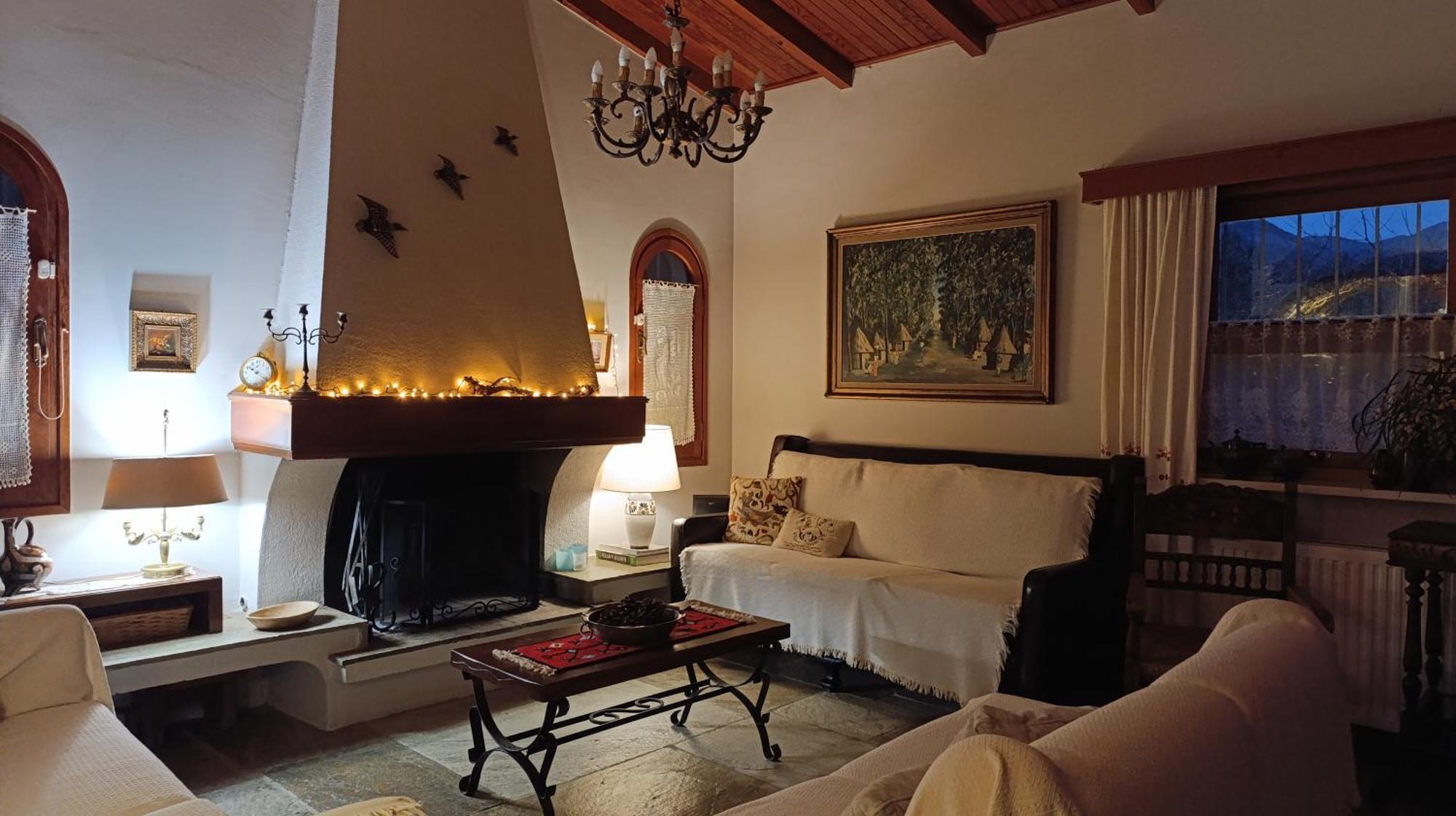 Nafpaktos Cottage By The Sea For Travelers And Dreamers! Екстериор снимка